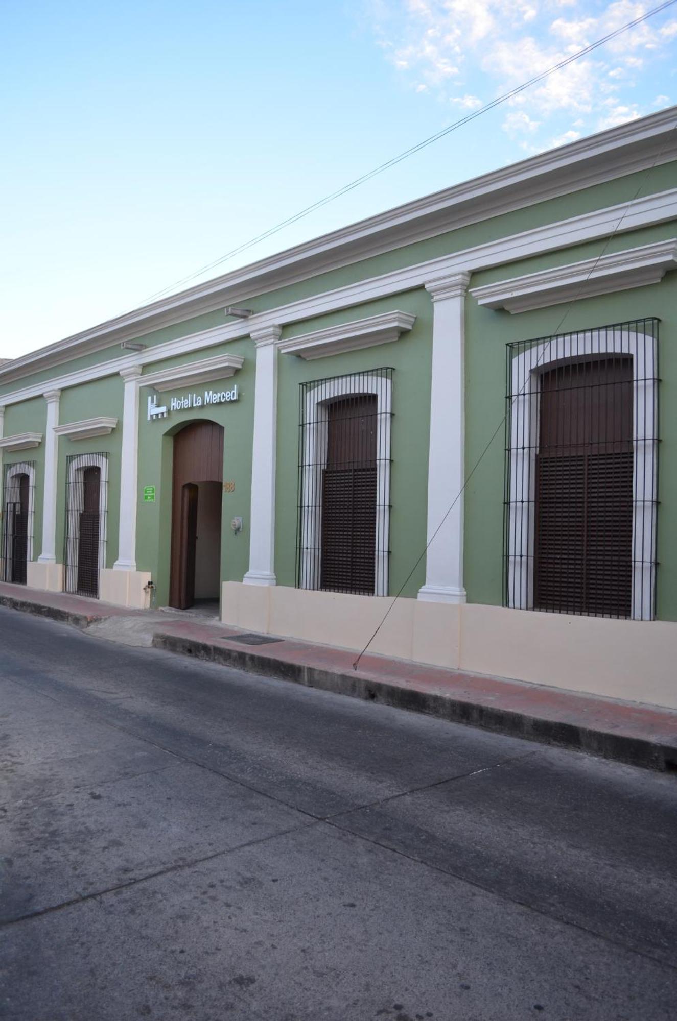 Hotel La Merced Colima Exterior photo