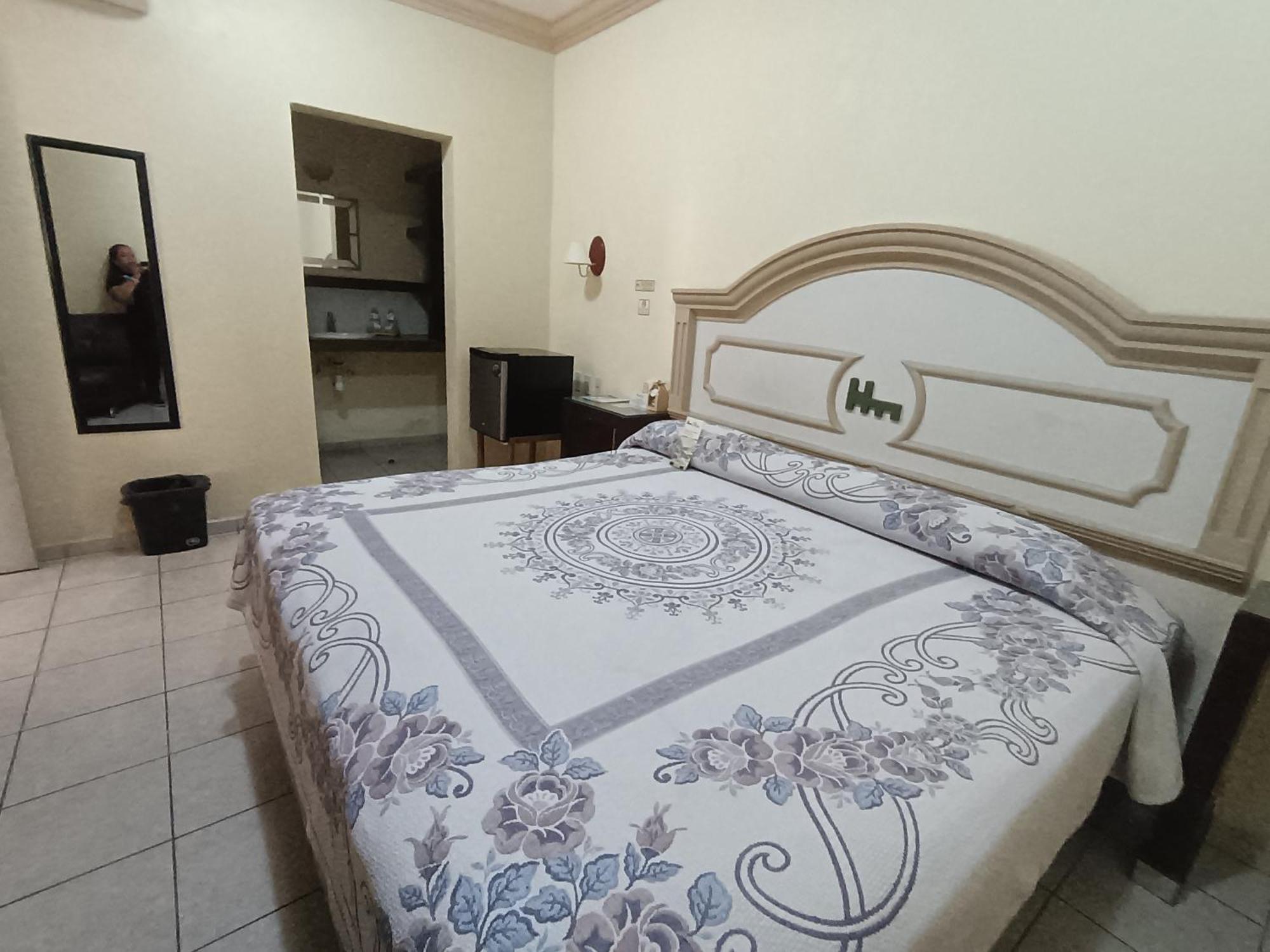 Hotel La Merced Colima Exterior photo