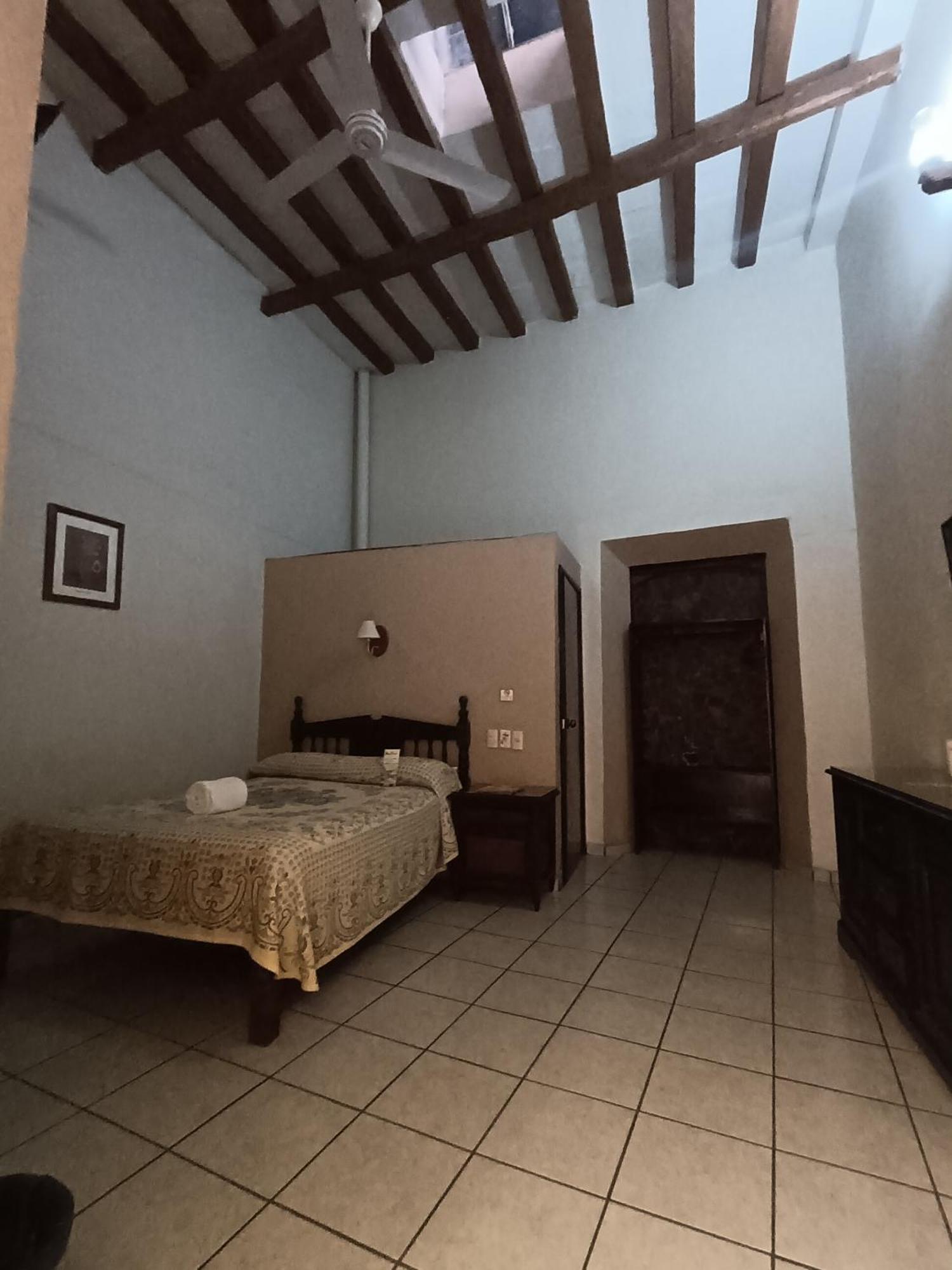 Hotel La Merced Colima Exterior photo